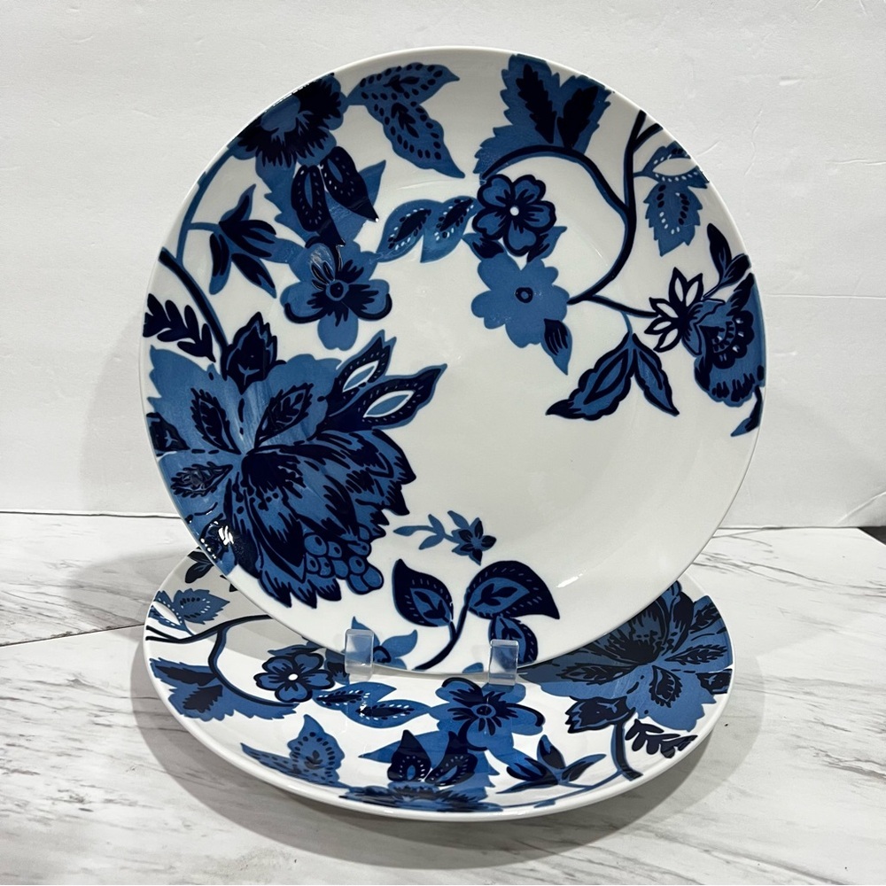 Royal Norfolk Large Dinner Floral Plates 10.5" (Set of 2) White Blue Ceramic - Picture 2 of 8